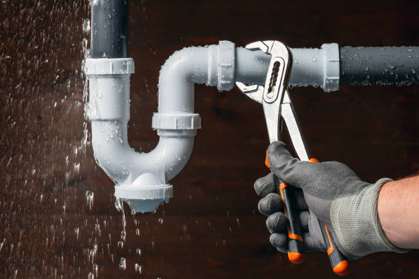 Professional Drain Cleaning technician working in Lumberton, MS
